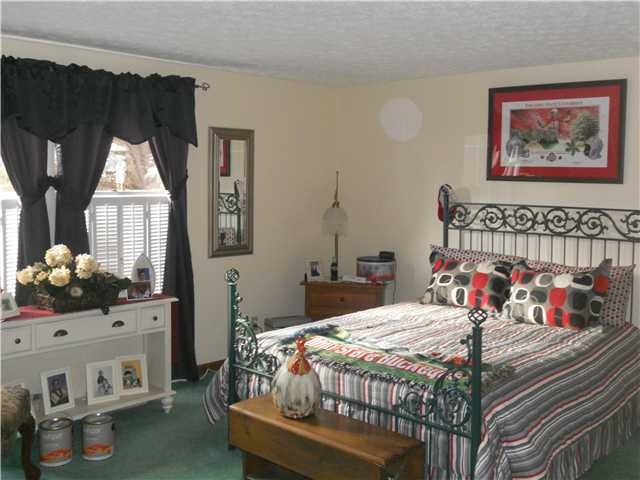 1390 Alton Road Galloway, OH 43119 - Photo 19 of 25 Gallery Image 19
