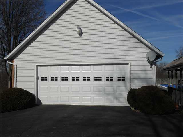 1390 Alton Road Galloway, OH 43119 - Photo 2 of 25 Gallery Image 2