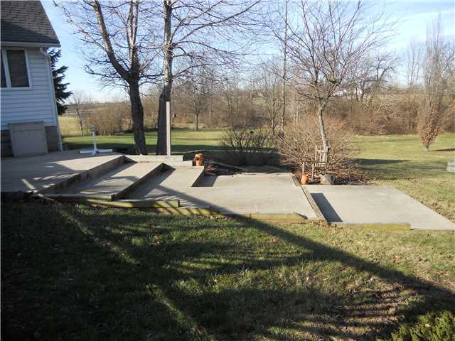 1390 Alton Road Galloway, OH 43119 - Photo 7 of 25 Gallery Image 7