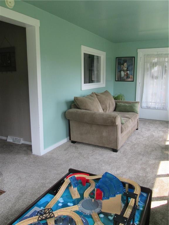 146 Gregden Road Butler, PA 16001 - Photo 4 of 25 Gallery Image 4