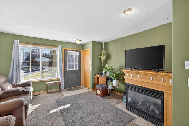 $230,000 | 740 Baylee Place Southwest, Pine Island, MN 55963