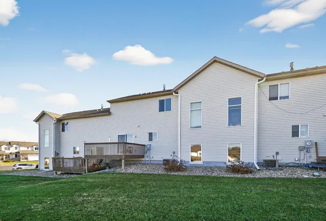 $230,000 | 740 Baylee Place Southwest, Pine Island, MN 55963