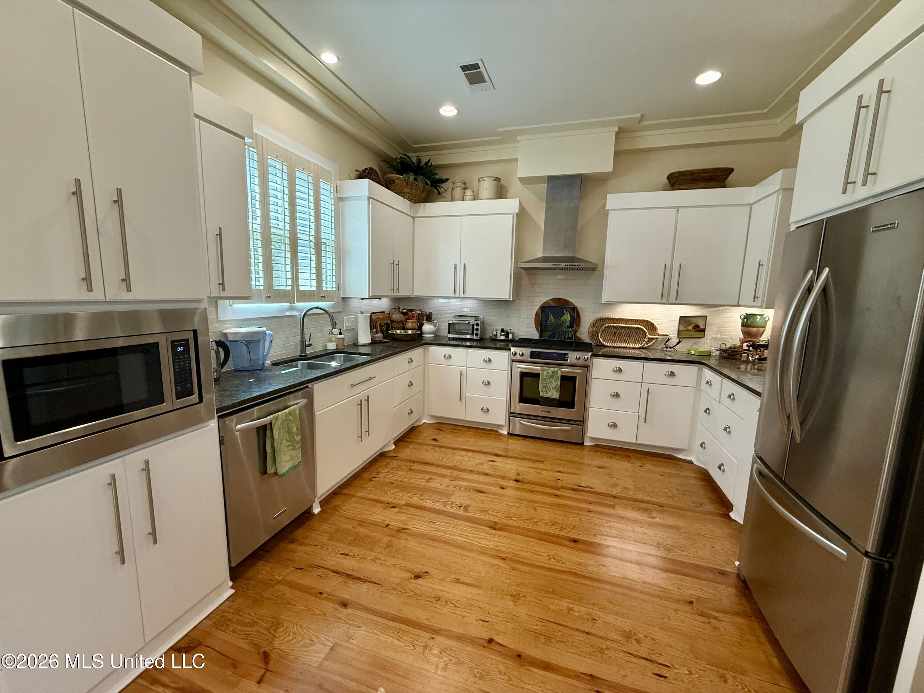 210 Eastpark Street Ridgeland, MS 39157 - Photo 4 of 14 IMG_5186