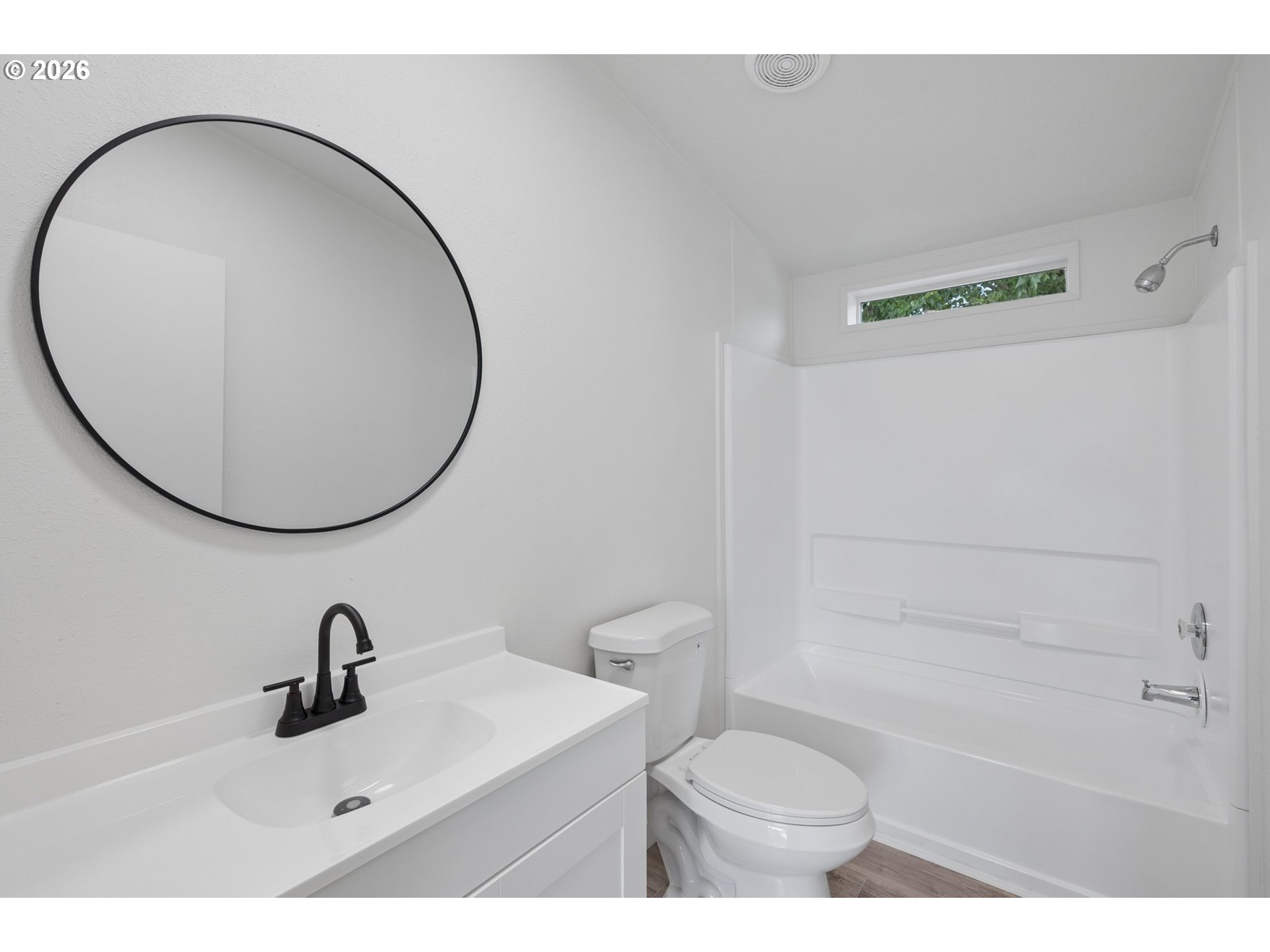 12420 Southeast Bush Street, Unit 1 Portland, OR 97236 - Photo 22 of 33