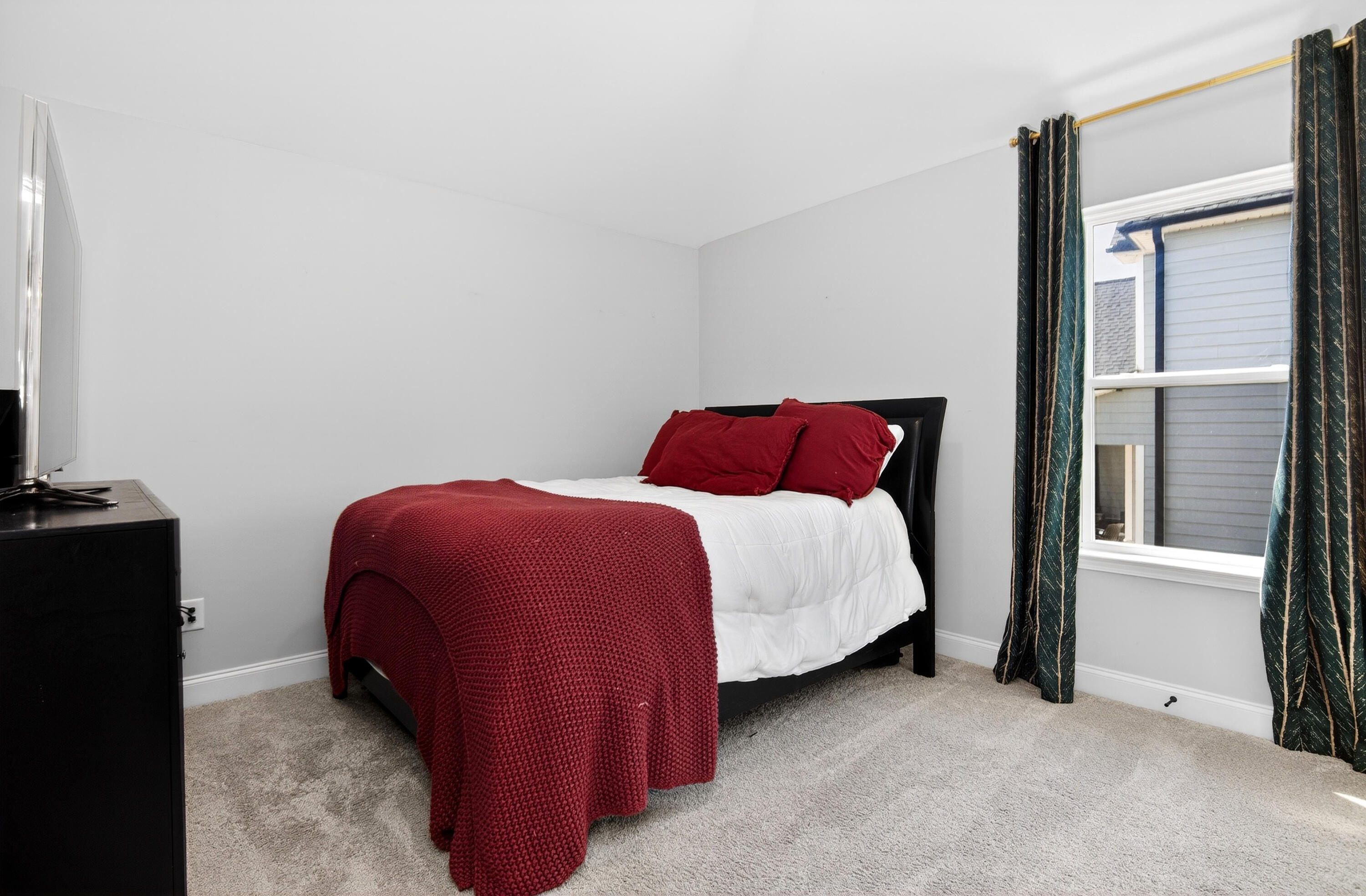 638 Bunchgrass Street Evans, GA 30809 - Photo 34 of 67 upstairs bedroom 2