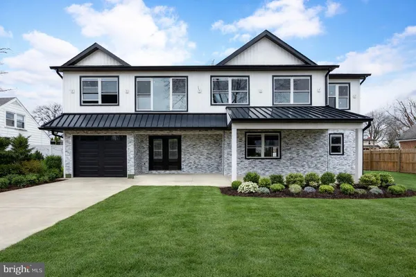 $1,100,000 | 310 Lewis Road, Broomall, PA 19008