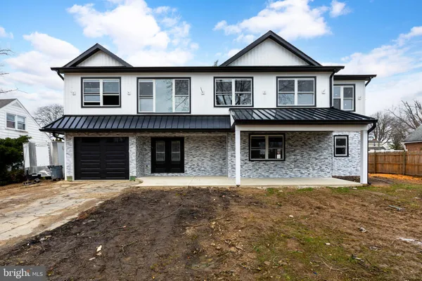 $1,100,000 | 310 Lewis Road, Broomall, PA 19008