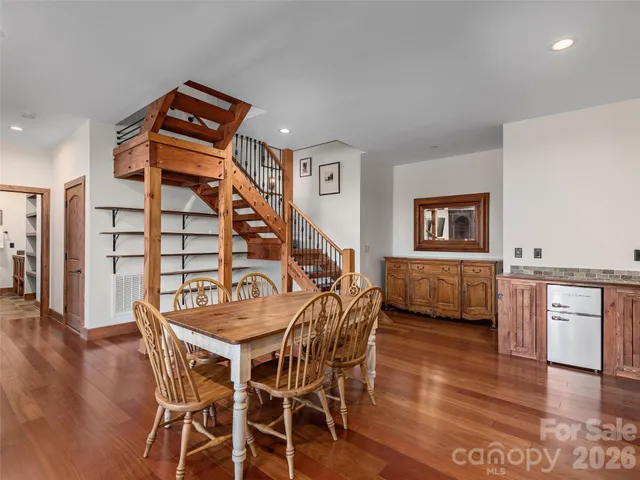 $895,000 | 54 High Bluff Drive, Weaverville, NC 28787