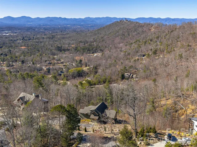 $895,000 | 54 High Bluff Drive, Weaverville, NC 28787