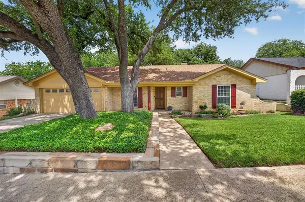 $439,000 | 937 Harwood Terrace, Bedford, TX 76021