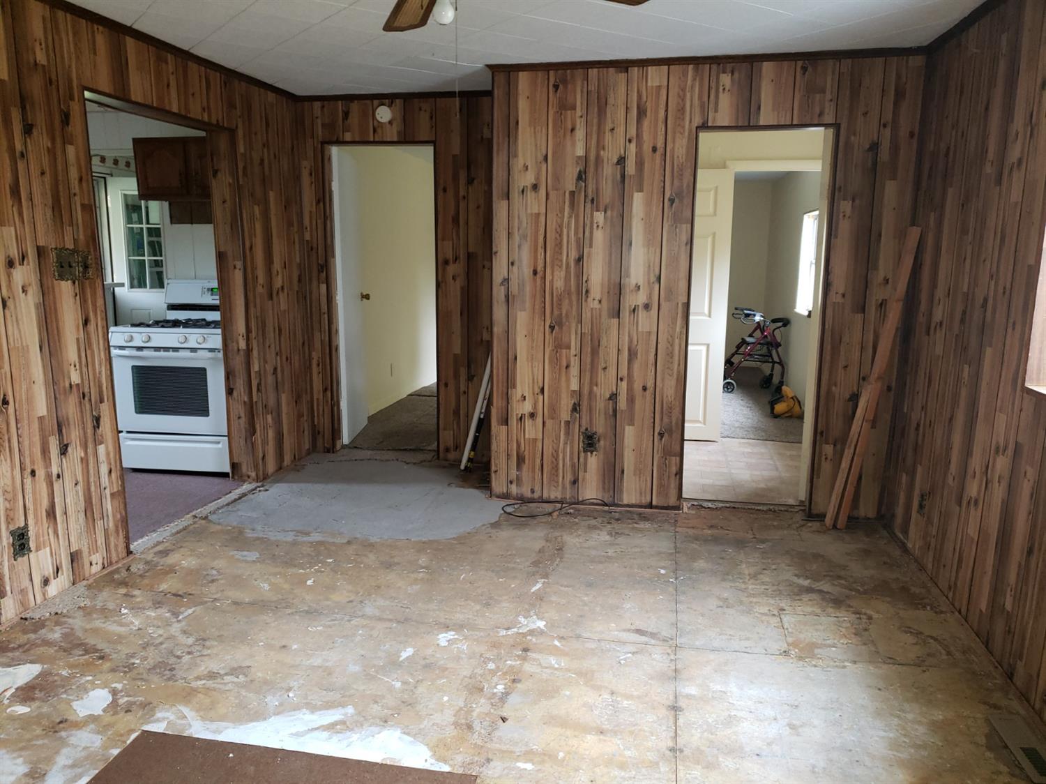 11859 Norkus Road Milan, IN 47031 - Photo 5 of 16