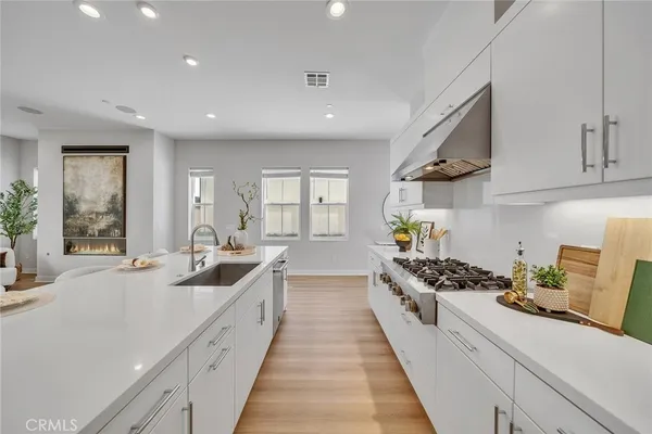 $2,000,000 | 141 Edna Parkway, Lake Forest, CA 92630