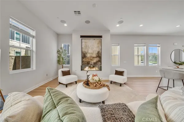 $2,000,000 | 141 Edna Parkway, Lake Forest, CA 92630