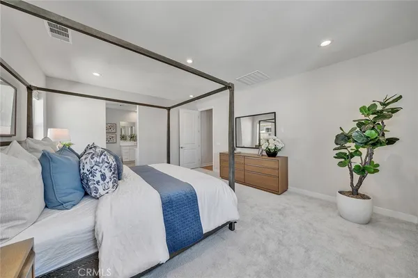 $2,000,000 | 141 Edna Parkway, Lake Forest, CA 92630