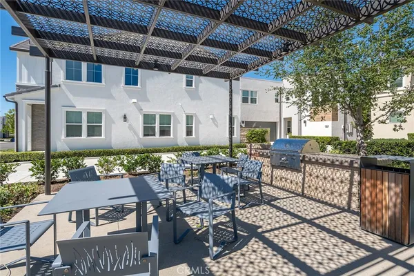 $2,000,000 | 141 Edna Parkway, Lake Forest, CA 92630