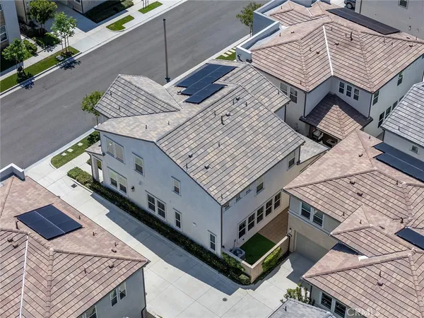 $2,000,000 | 141 Edna Parkway, Lake Forest, CA 92630