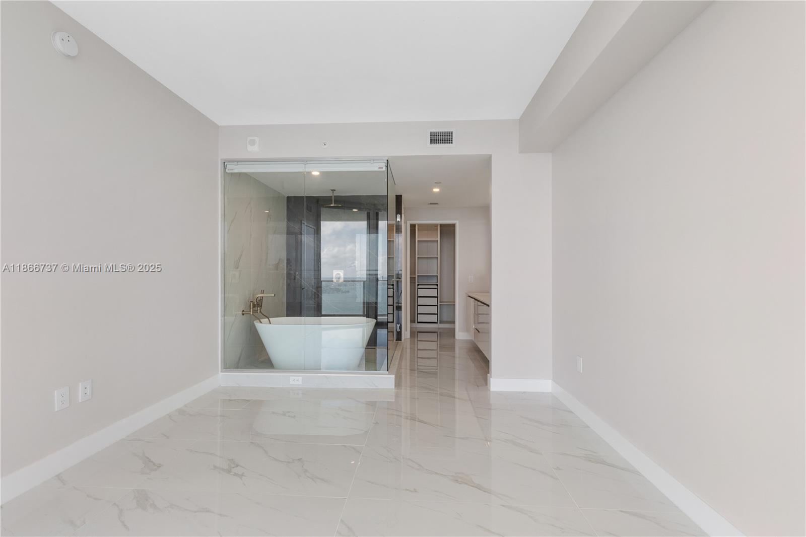 700 Northeast 24th Street, Unit 4206 Miami, FL 33137 - Photo 20 of 79 an entryway with white walls