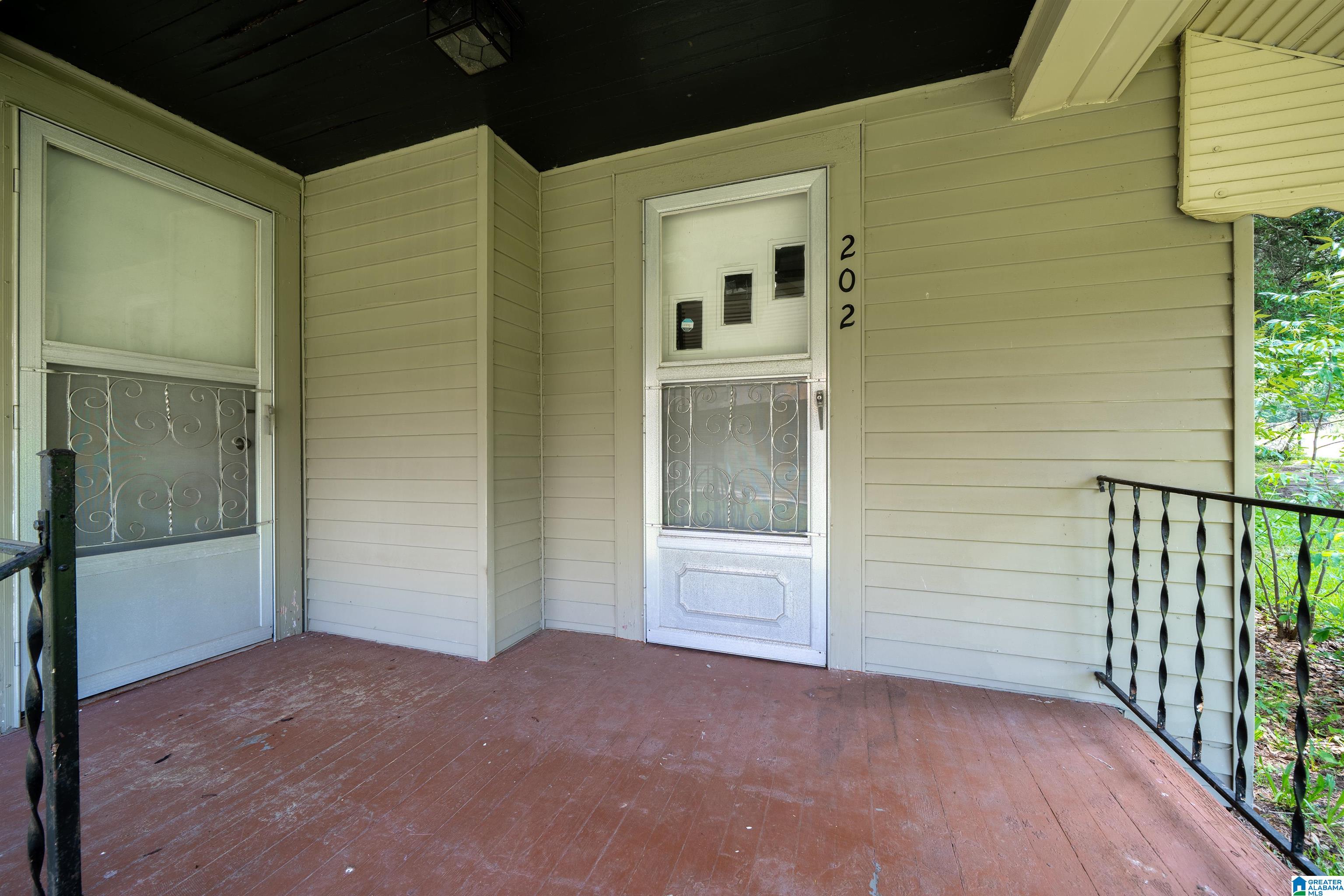 202 Front Street Adamsville, AL 35005 - Photo 2 of 23