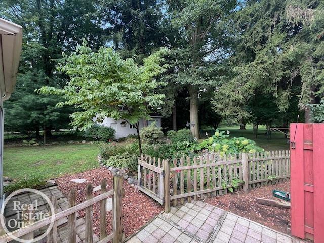 54625 Ridge Road New Baltimore, MI 48047 - Photo 11 of 50 50185342-c2f6a34e-3d35-4f06-9513-1d9daaa0bcde.JPG