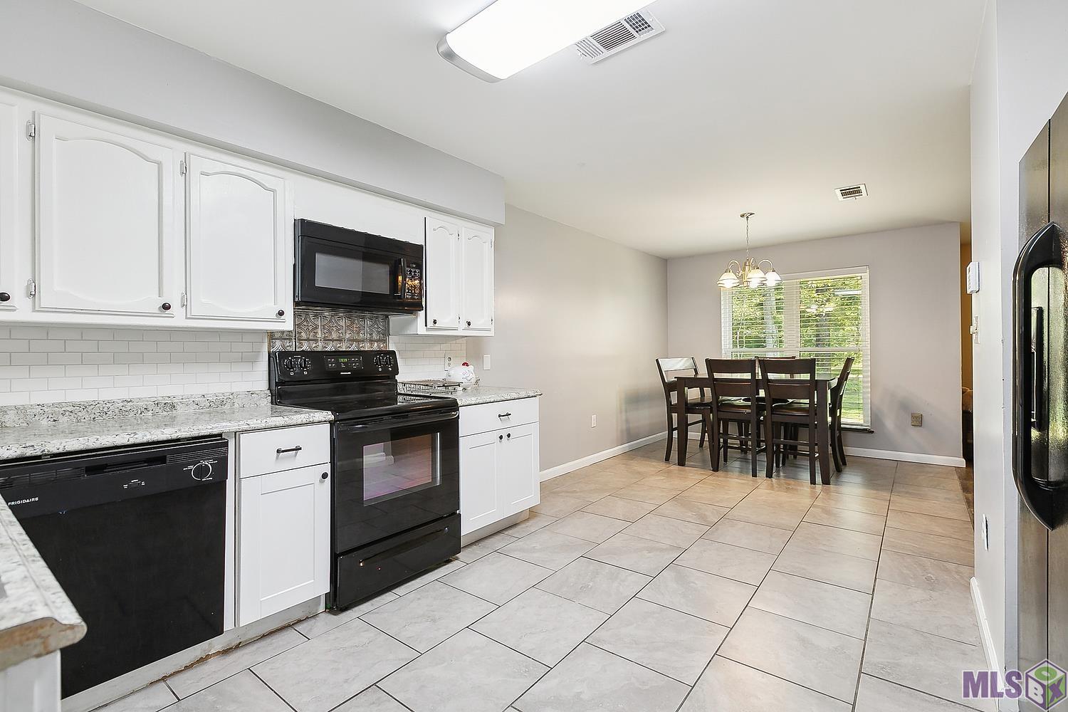 17031 Strain Road Baton Rouge, LA 70816 - Photo 7 of 21 Gallery Image 7