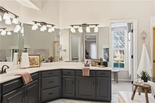 $579,900 | 14705 West 128th Street, Olathe, KS 66062