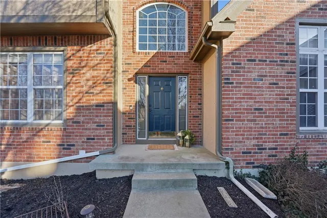 $579,900 | 14705 West 128th Street, Olathe, KS 66062