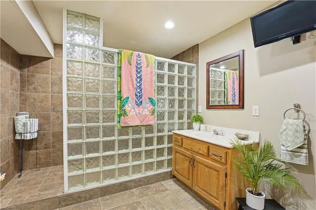 $579,900 | 14705 West 128th Street, Olathe, KS 66062