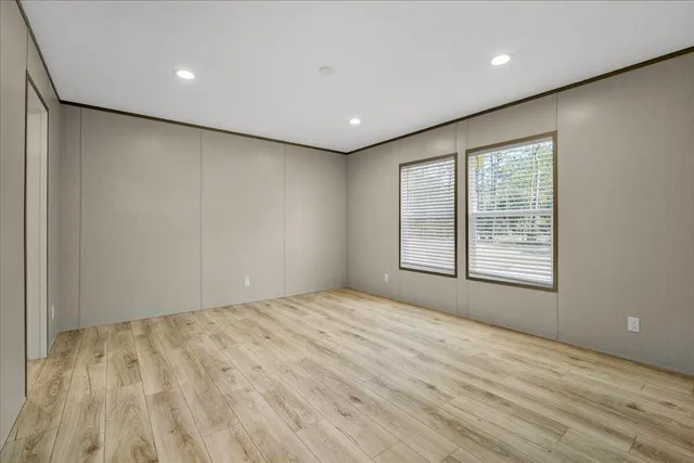 $284,000 | 319 Hickory Nut Way, Cross, SC 29436