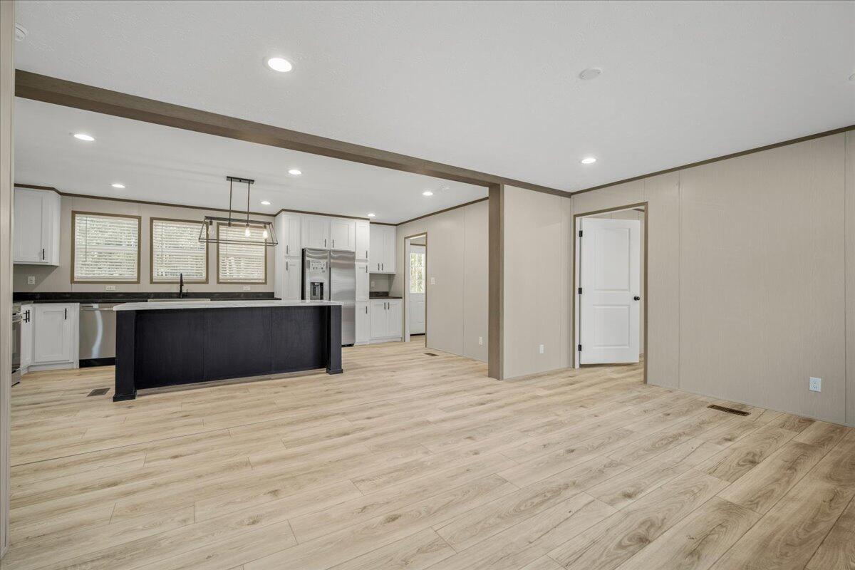 319 Hickory Nut Way Cross, SC 29436 - Photo 5 of 34 04-319 Hickory Nut Way-2