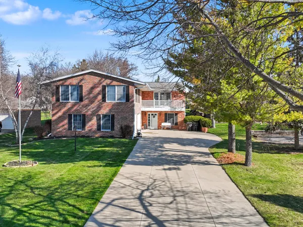 $650,000 | 25922 West Loomis Road, Norway, WI 53185