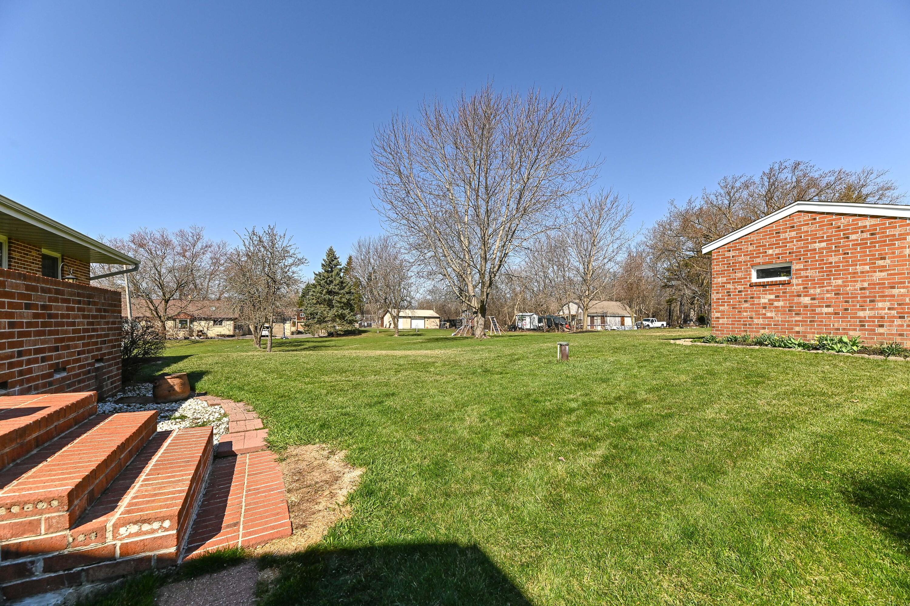 25922 West Loomis Road Norway, WI 53185 - Photo 47 of 63 Loomis-18