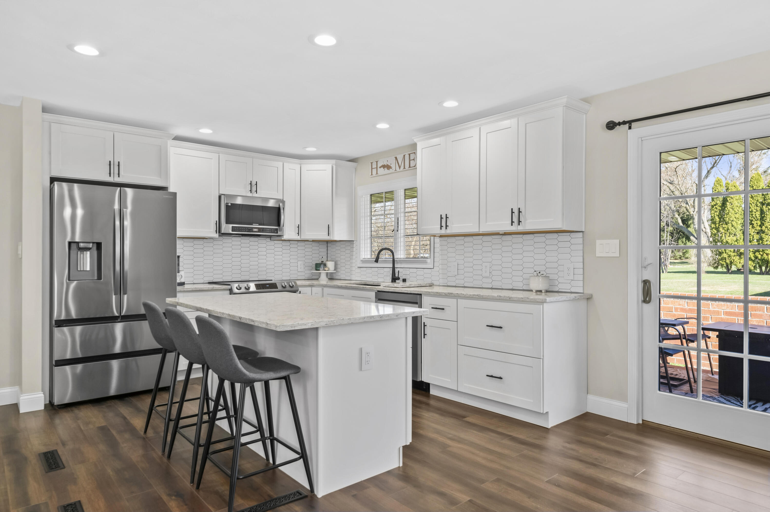 25922 West Loomis Road Norway, WI 53185 - Photo 8 of 64 DSC-9450