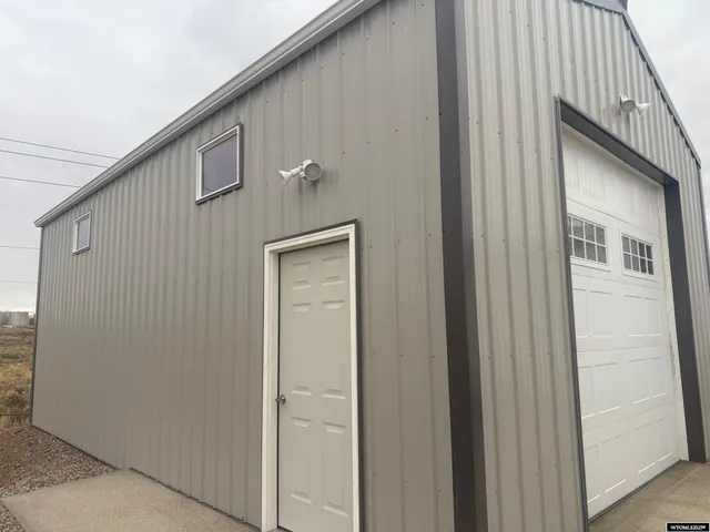 $258,000 | 821 Ash Street, Rawlins, WY 82301