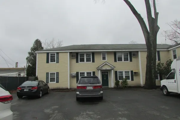 $1,795 | 86 Baldwin Street, Unit 8, Lowell, MA 01851