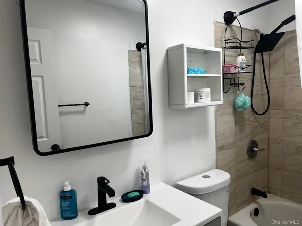 $1,795 | 19 Alpine Drive, Unit F, Wappingers Falls, NY 12590