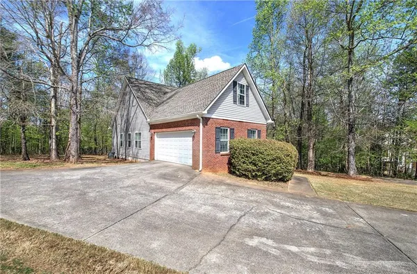 $410,000 | 10 Carriage Lane Northwest, Cartersville, GA 30120