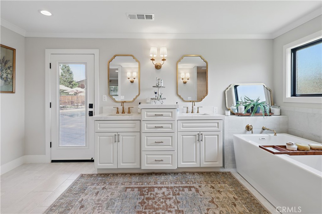 2834 Whitegate Drive Merced, CA 95340 - Photo 44 of 69