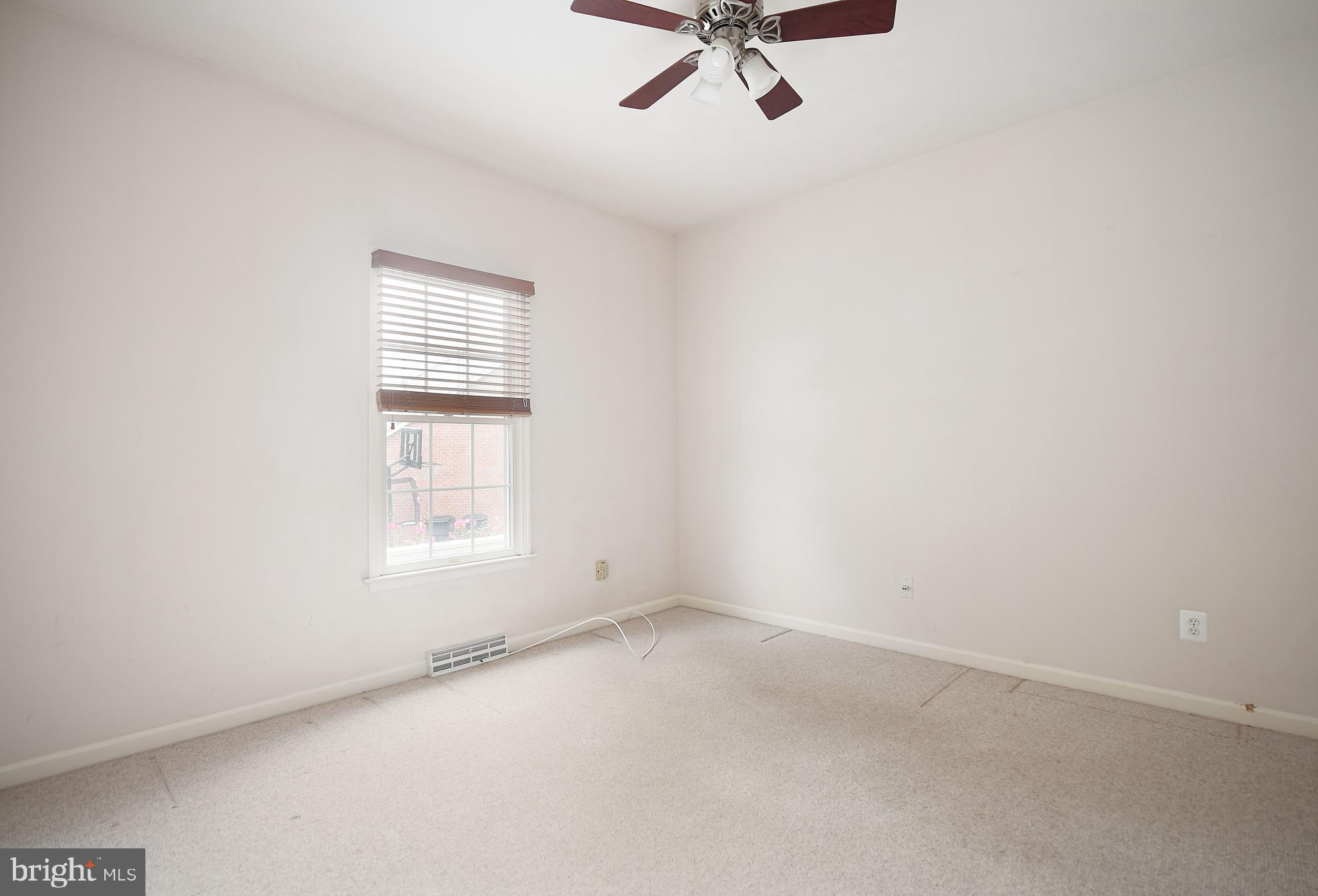 1401 Woodridge Manor Road Fallston, MD 21047 - Photo 16 of 29 Entry level office space