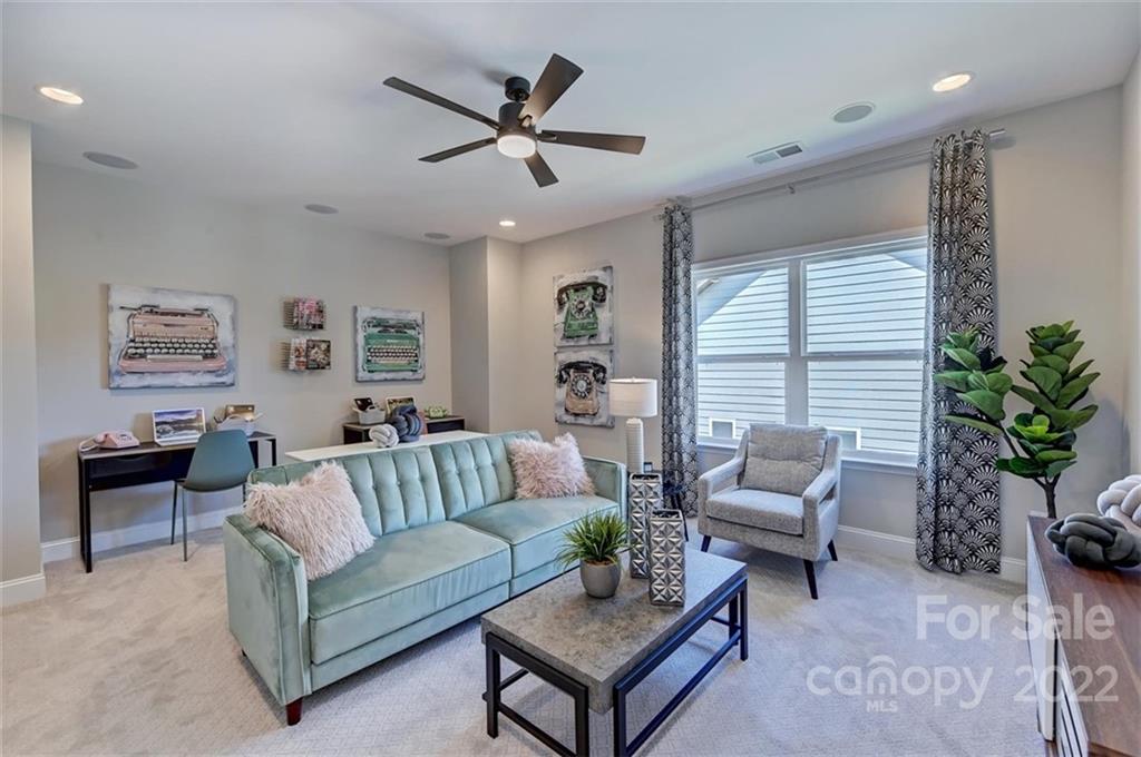 16207 Tulloch Road, Unit 300 Charlotte, NC 28278 - Photo 39 of 40 Gallery Image 39