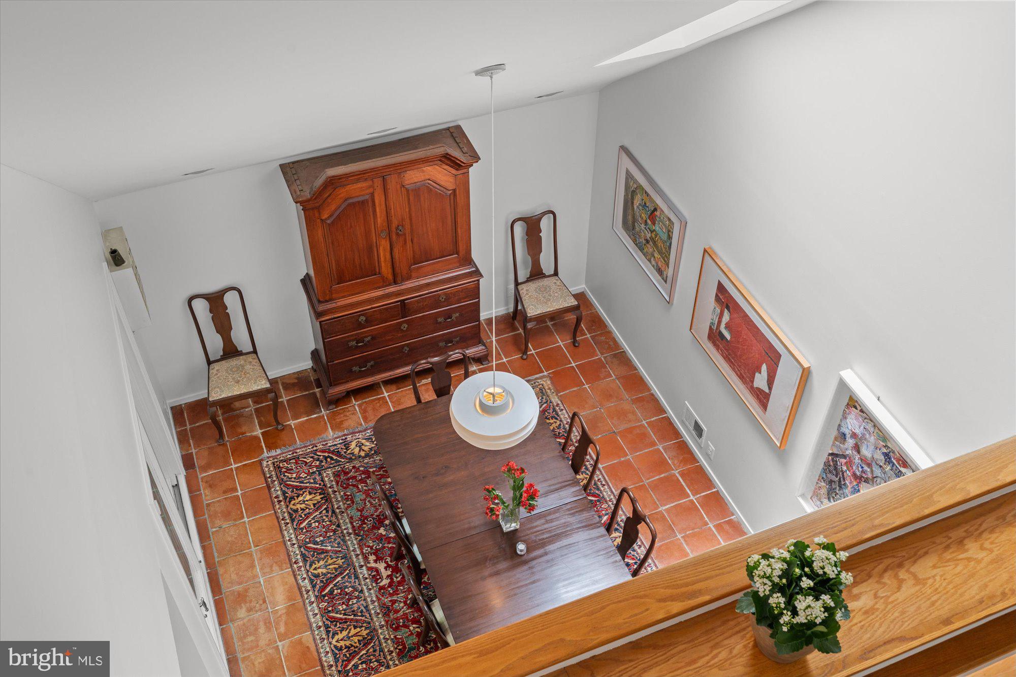 2002 Cutwater Court Reston, VA 20191 - Photo 36 of 91 Open landing on top floor