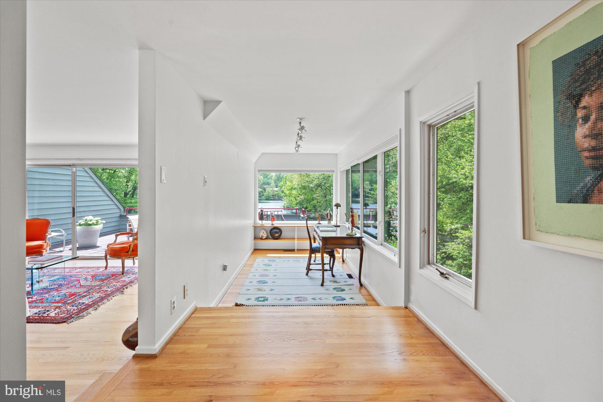 2002 Cutwater Court Reston, VA 20191 - Photo 8 of 91 Main Level Study