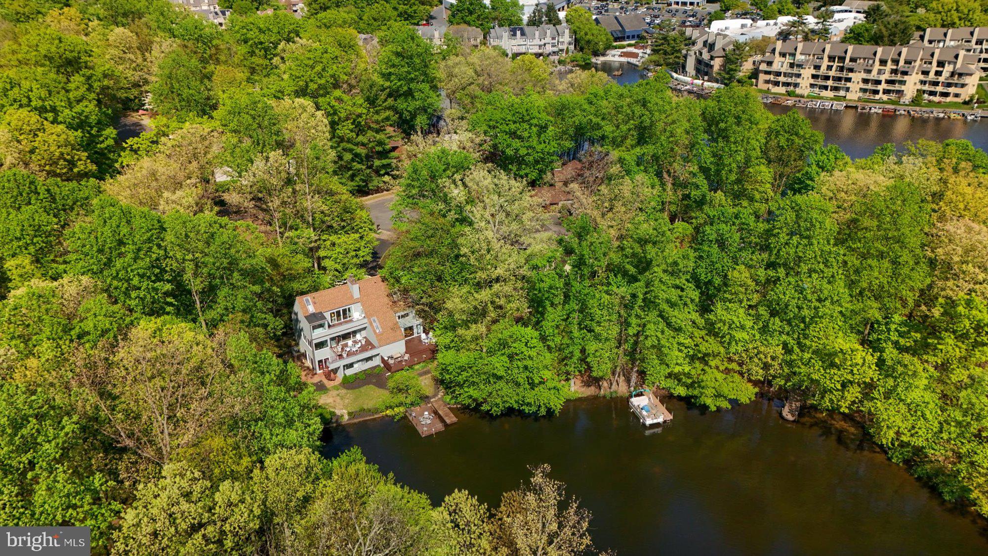2002 Cutwater Court Reston, VA 20191 - Photo 84 of 91 Gallery Image 84