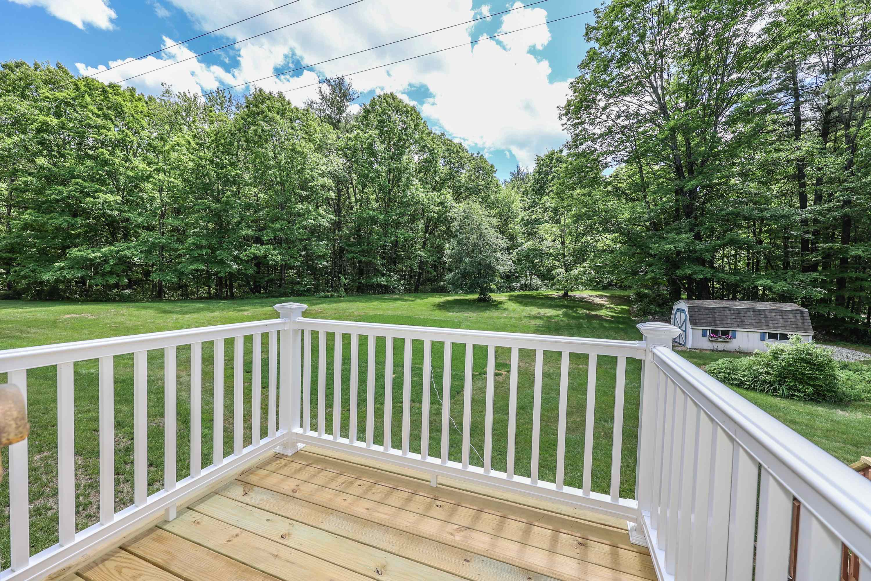 26 Old Sandown Road Chester, NH 03036 - Photo 27 of 40