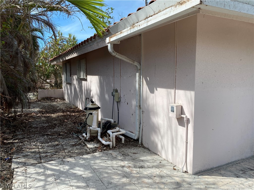 4738 Rue Belle Mer Sanibel, FL 33957 - Photo 25 of 28 Gallery Image 25