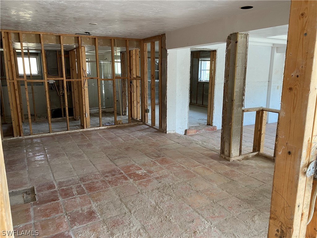 4738 Rue Belle Mer Sanibel, FL 33957 - Photo 8 of 28 Gallery Image 8