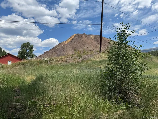 a backyard of a house