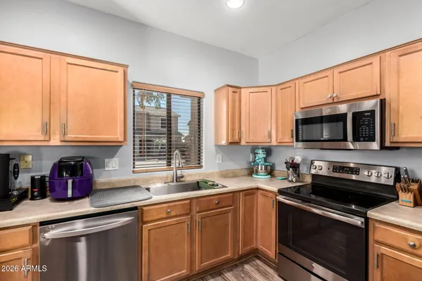 $365,000 | 2328 East Greenlee Avenue, Apache Junction, AZ 85119