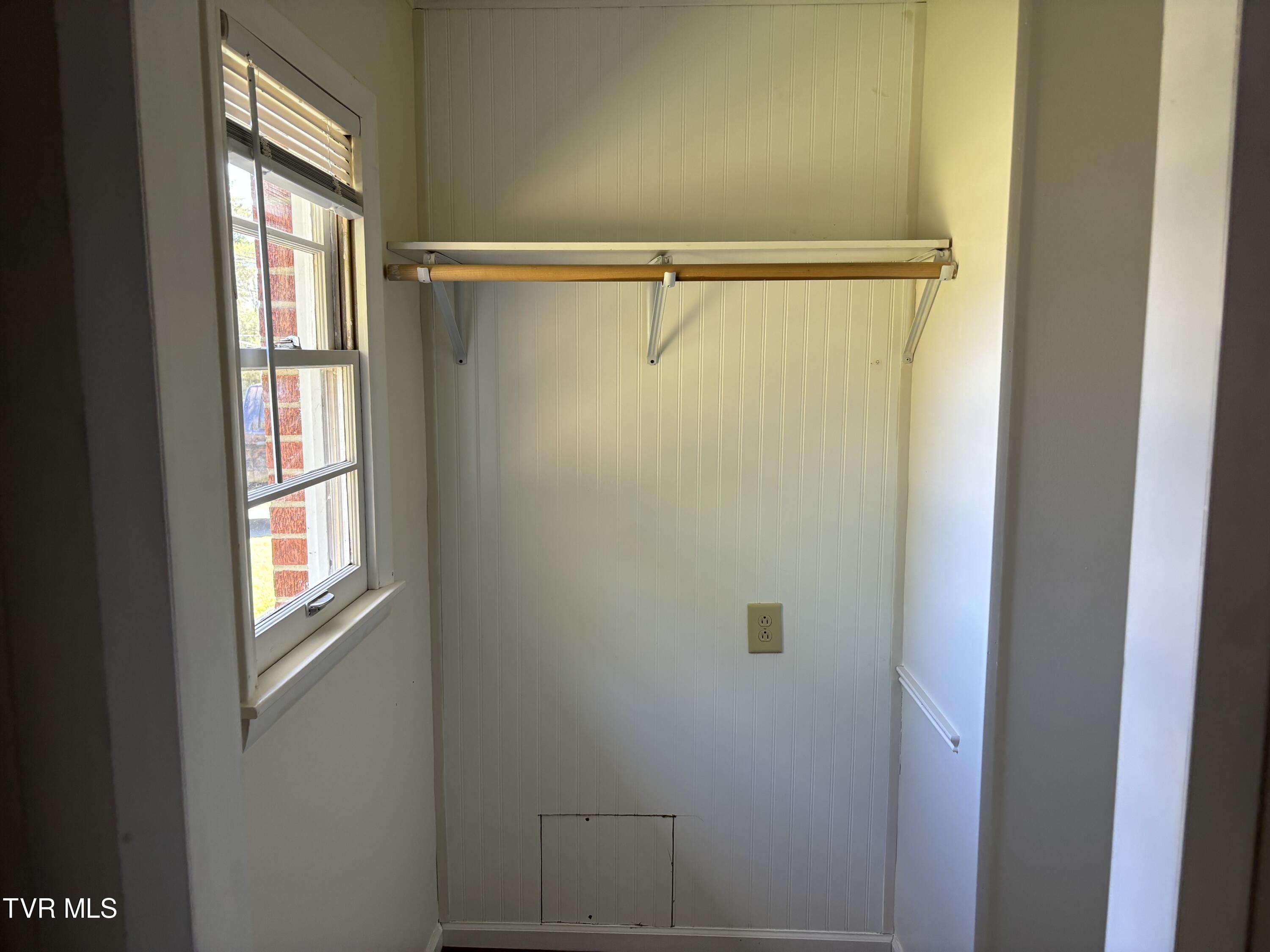 2703 West Walnut Street, Unit 8 Johnson City, TN 37604 - Photo 17 of 24 Secondary Closet