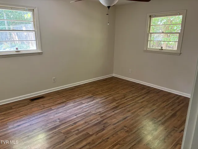 $1,950 | 2703 West Walnut Street, Unit 8, Johnson City, TN 37604