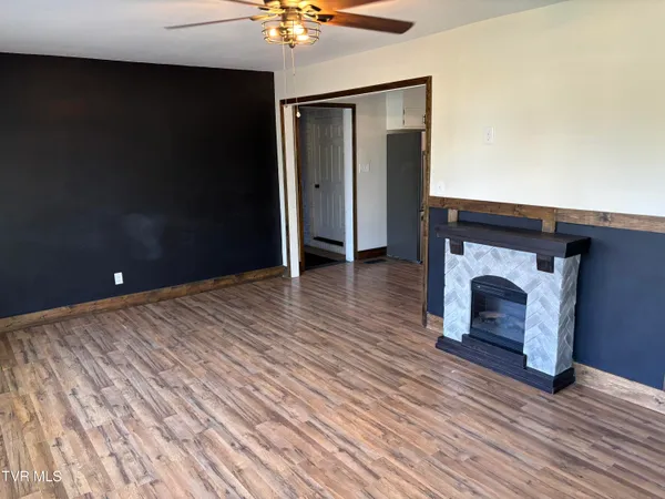 $1,850 | 2703 West Walnut Street, Unit 8, Johnson City, TN 37604